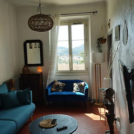 Location Saisonniere *